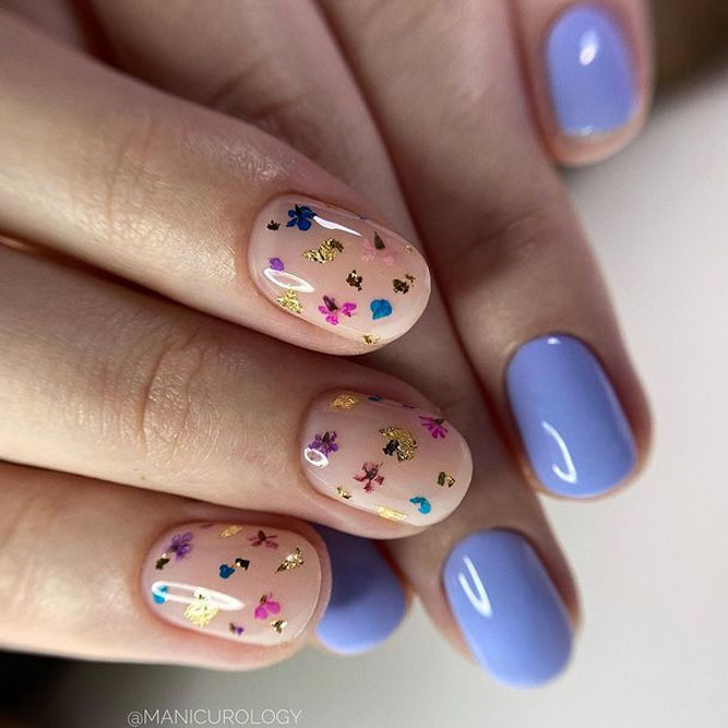 Flowers For Autumn Nail Designs