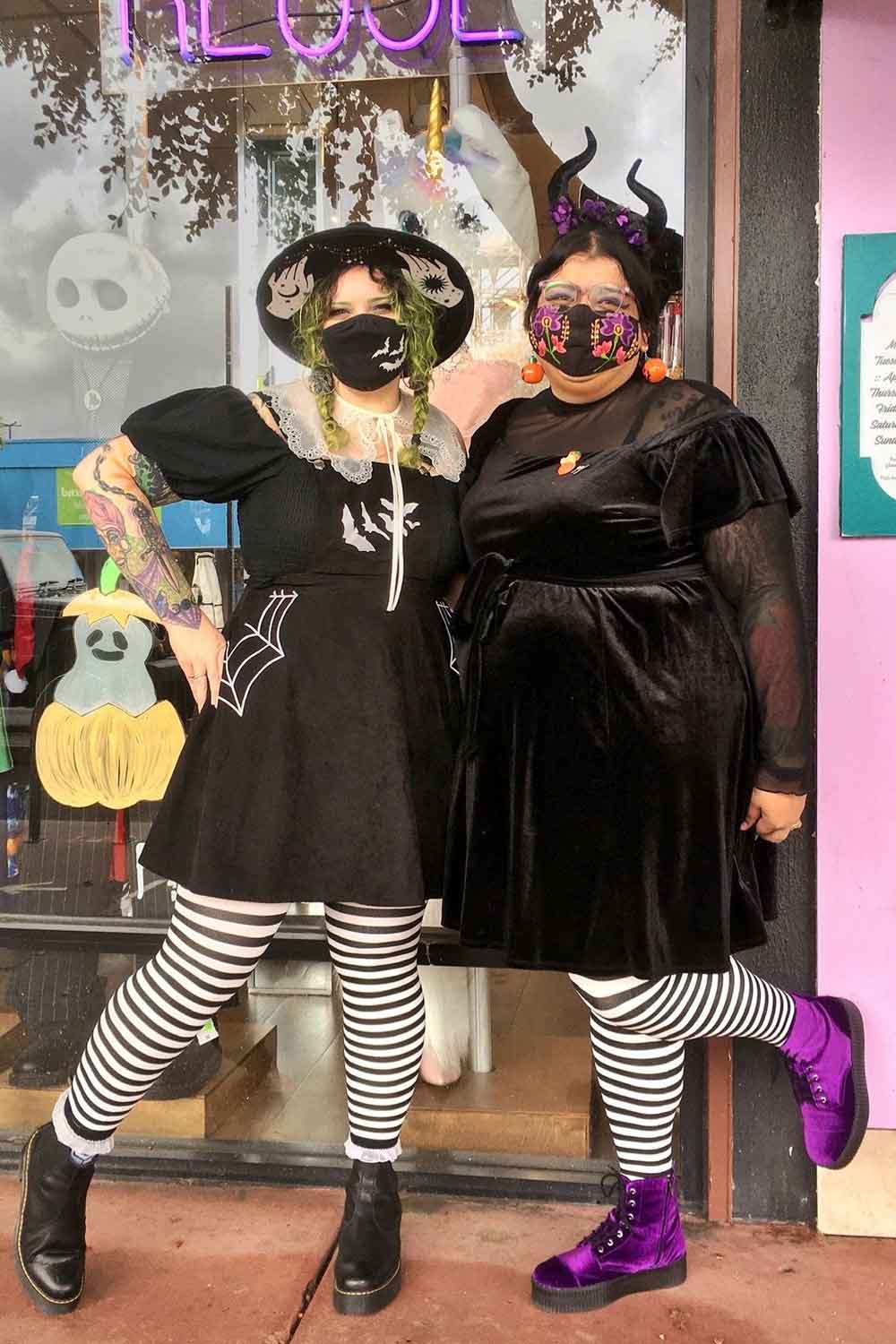 Witches Best Friends Halloween Costumes