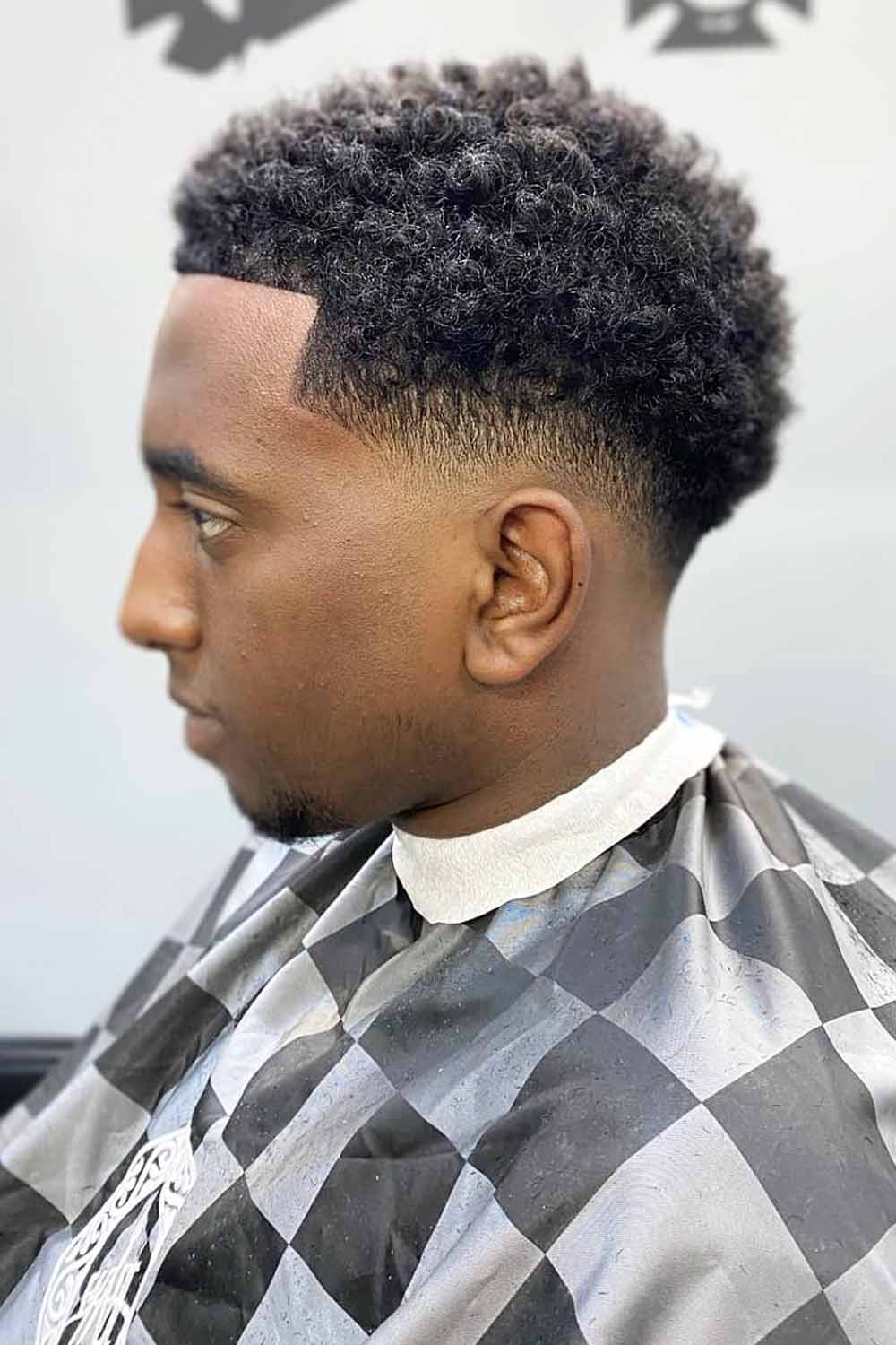 Burst Fade Black Men #burstfadehaircut #burstfade #fade