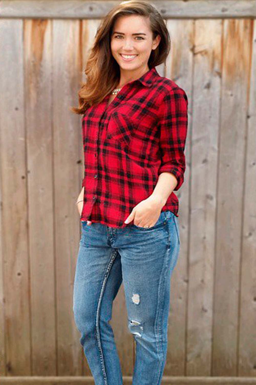 Fall Outfits With Flannel Shirts and Jeans