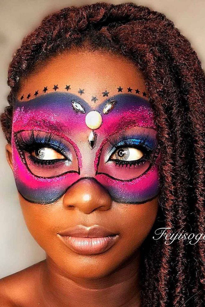 Glamourous Eye-Mask Makeup Looks