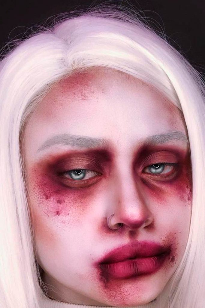 Vampire Makeup Ideas for Blonde Girls