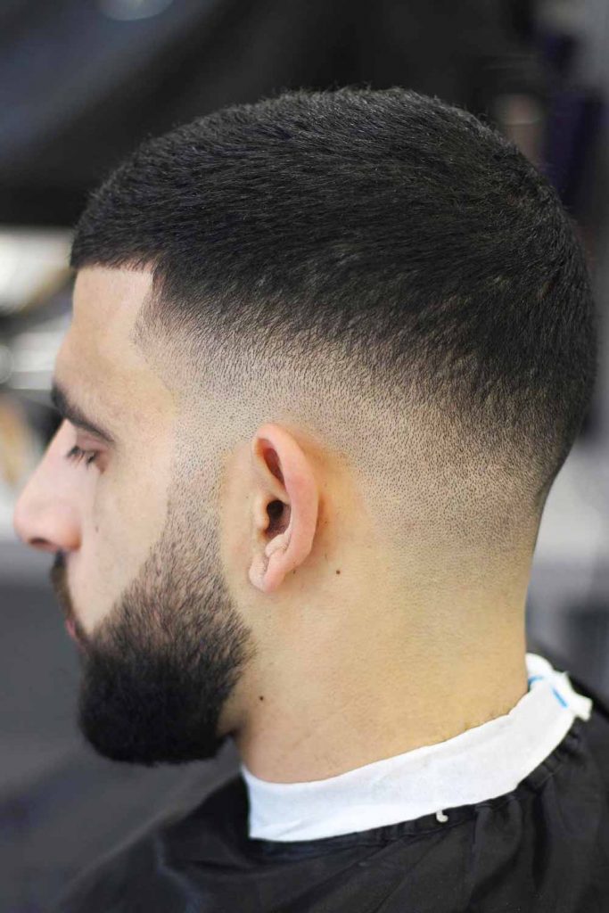 Taper Fade Buzz Cut Men #buzzcut #buzhaircut #buzzhairstyle #short