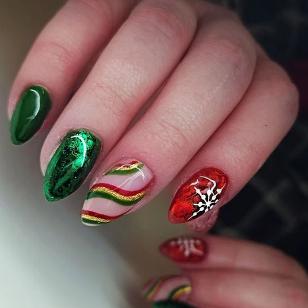 Green Red Christmas Nails