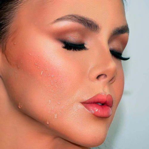 How To Remove Your Fall Makeup Properly