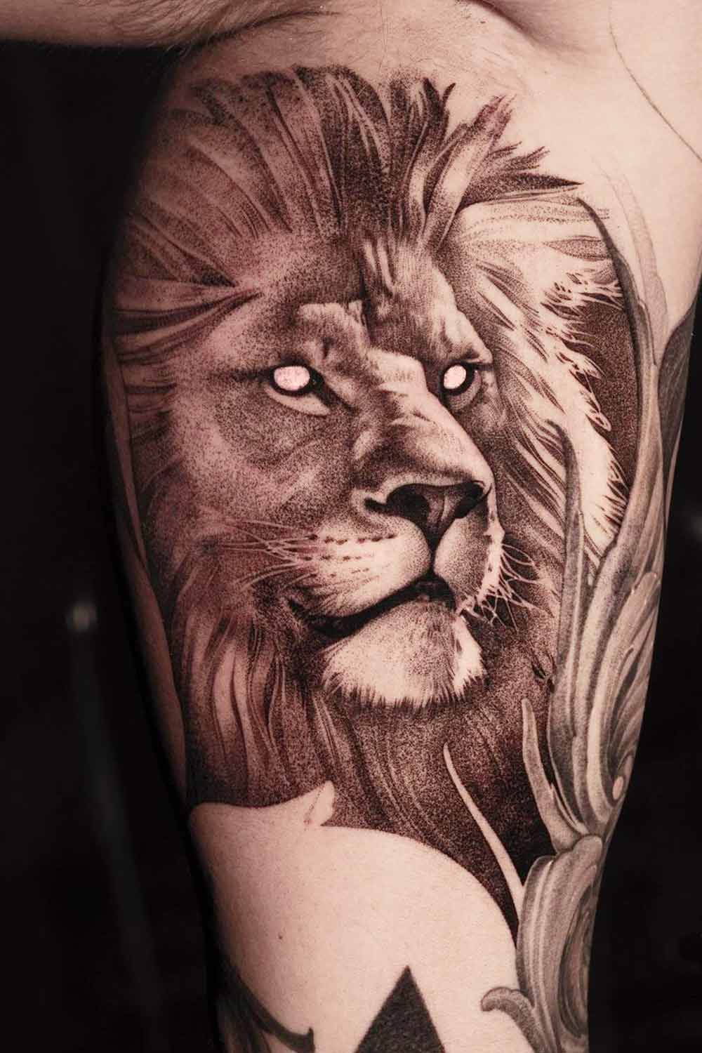 Black and White Lion Tattoo Design