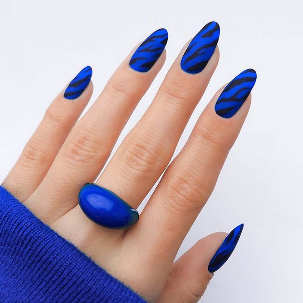 Animal Print In Electric Blue Fall Nails