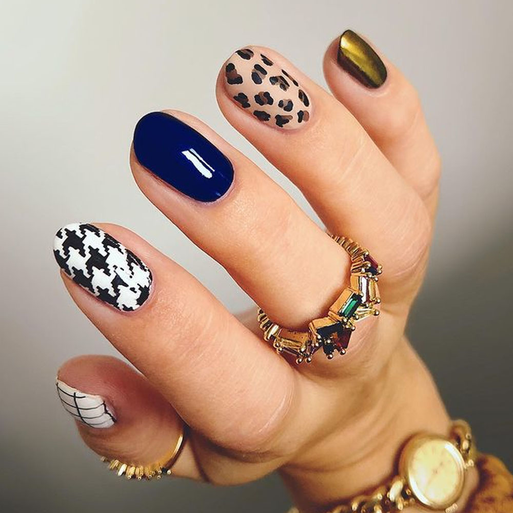 Houndstooth Pattern Fall Nails