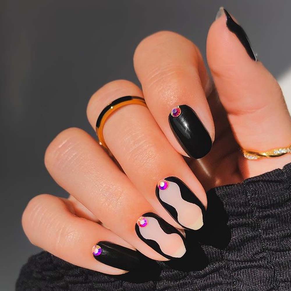 Abstract Black Fall Nails