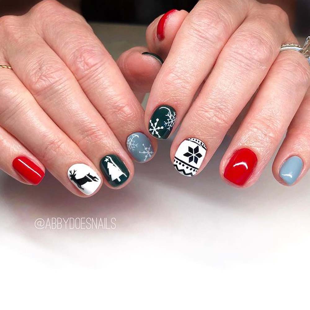 Scandinavian Motifs on Winter Nails