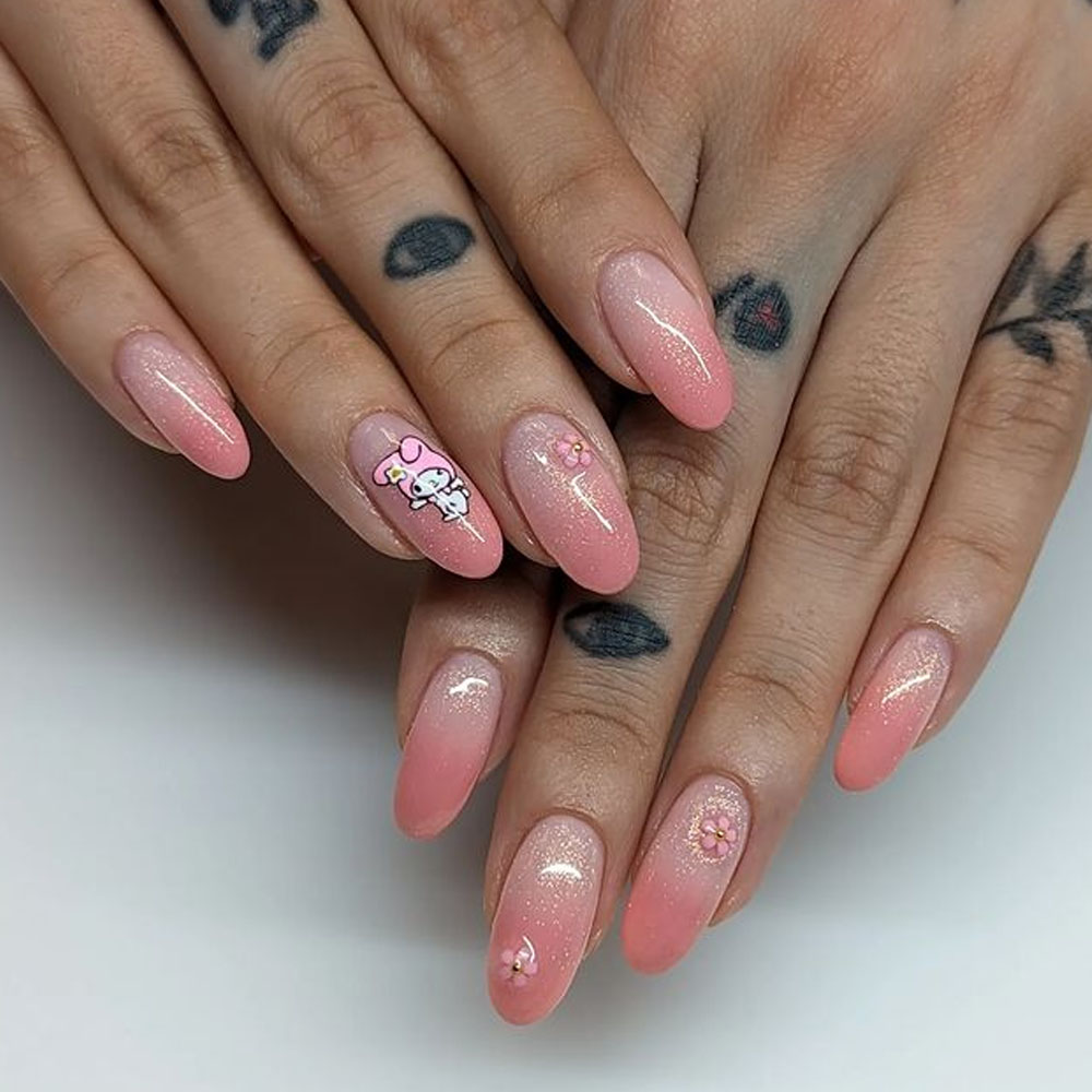 Cute Peach Ombre Nails