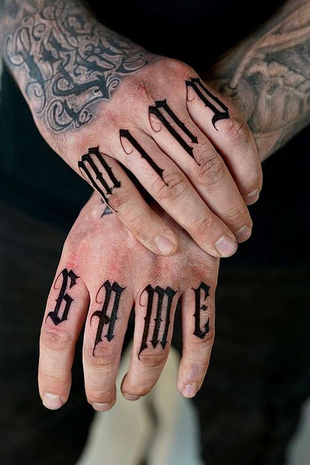 Lettering Tattoo Design on Fingers