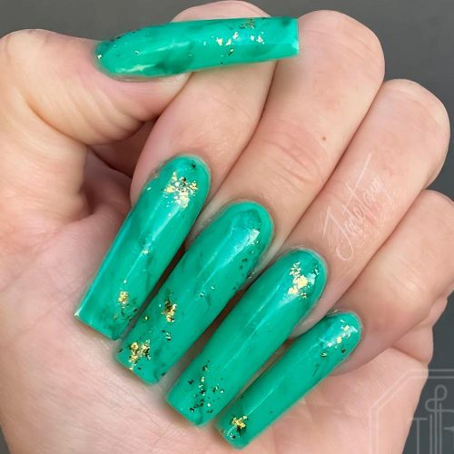 Water Marble Green Nails Designs