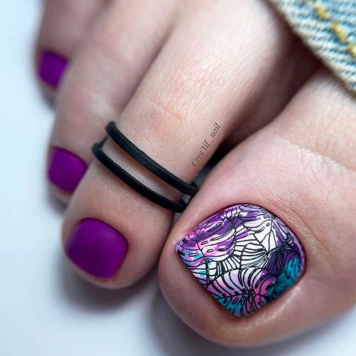 Toe Nails With Summer Leaves