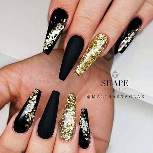 Black Nails with Gold Foil