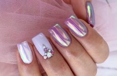 Chrome Nails Design - The Newest Manicure Trend