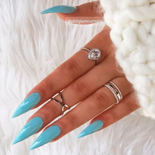 Pastel Baby Blue Nails