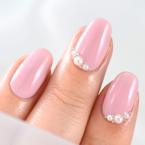 Pearly Coquette Nails