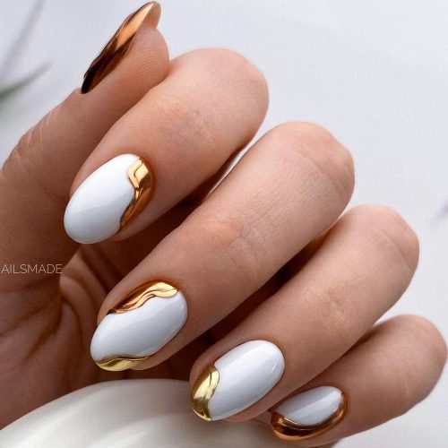 Rounded And Oval Gel Nails Shapes