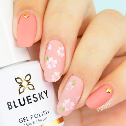Beautiful Floral Oval Nails Design
