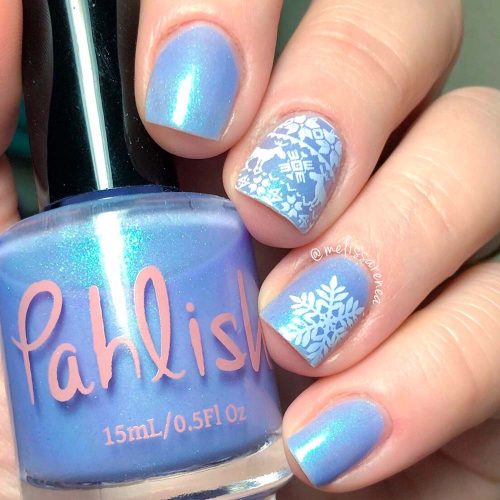 Stylish Winter Designs for Short Nails