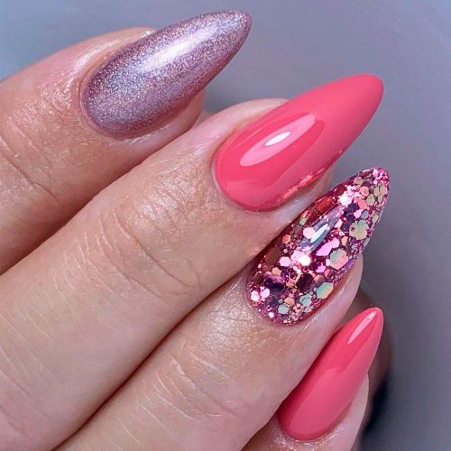 Glitter For Your Homecoming Nails Designs