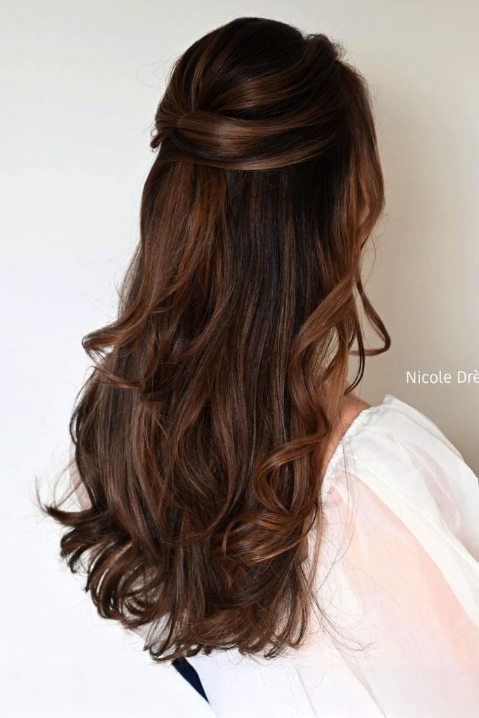 Romantic Half-Up Half-Down Hairstyles