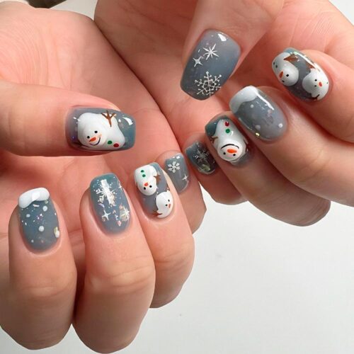 Stylish Grey Nails Designs For Winter