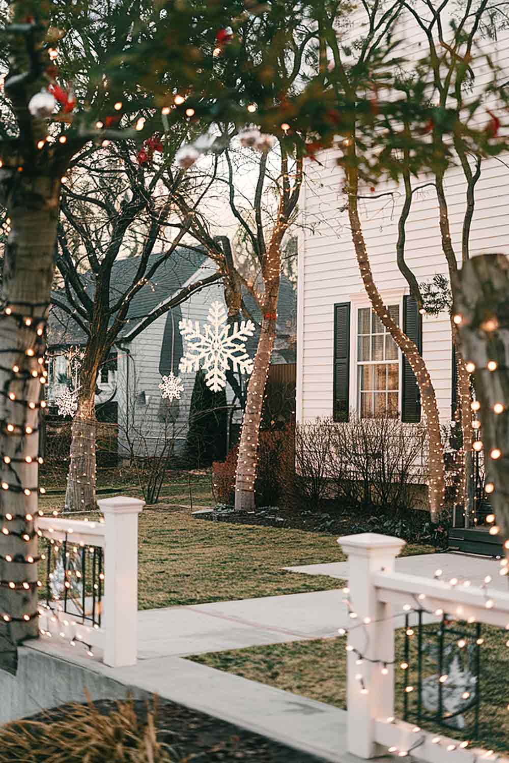 Outdoor Christmas Decorations with LED Lights Accent