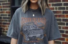 A Fashion Revolution: Rock an Oversized T Shirt Like The Queen of Punk