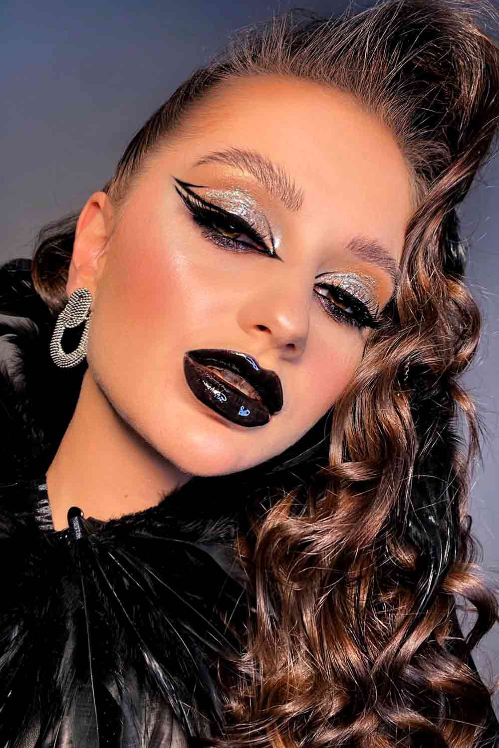 Dark Queen #christmasmakeup #christmasmakeupideas #makeup #makeupideas