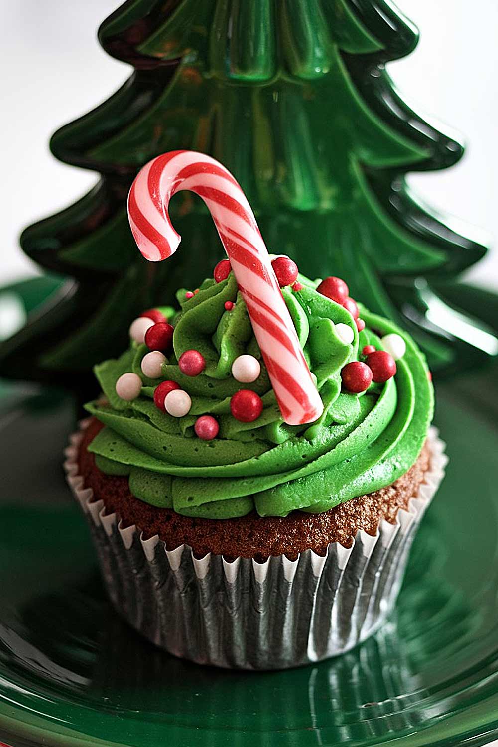 Christmas Cupcake Decor Idea