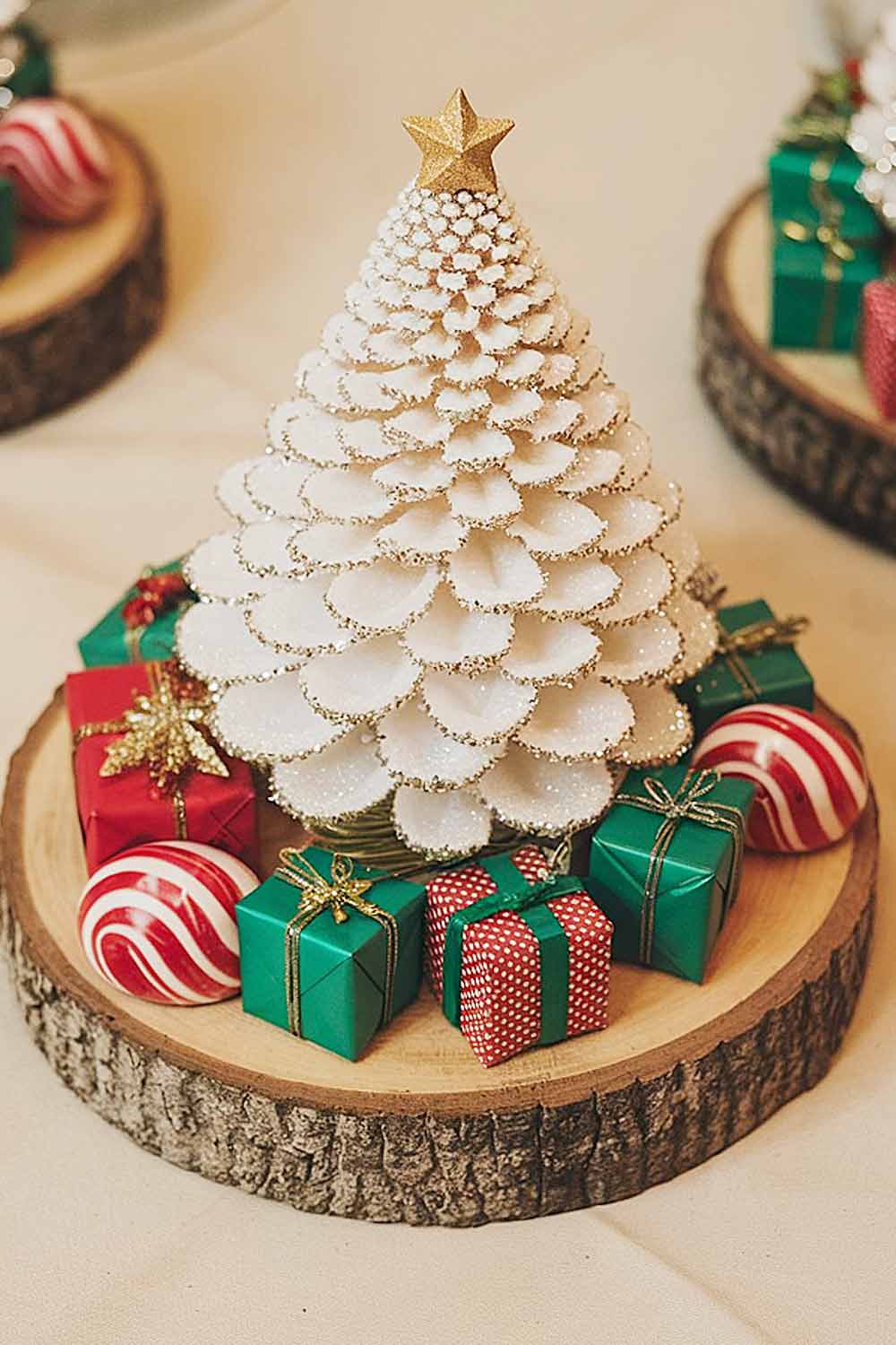 Creative Centerpiece Ideas With Christmas Tree