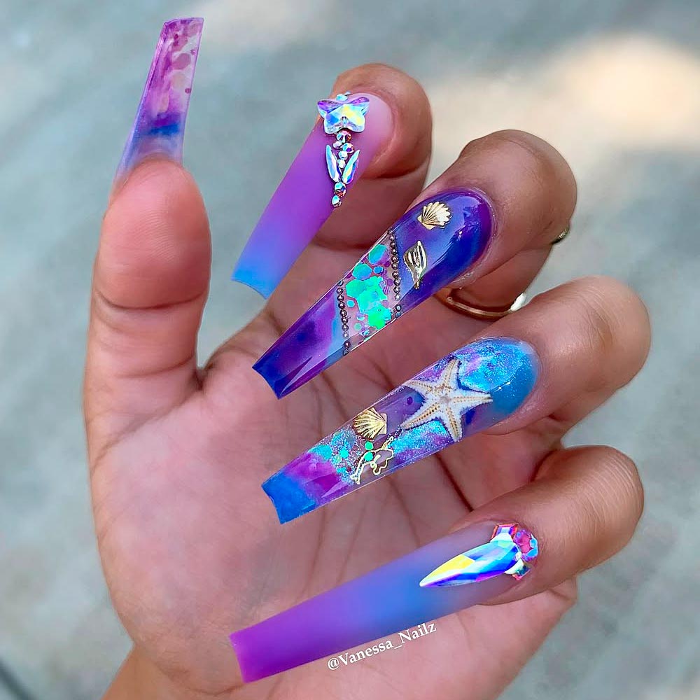 Summer Starfish Nails