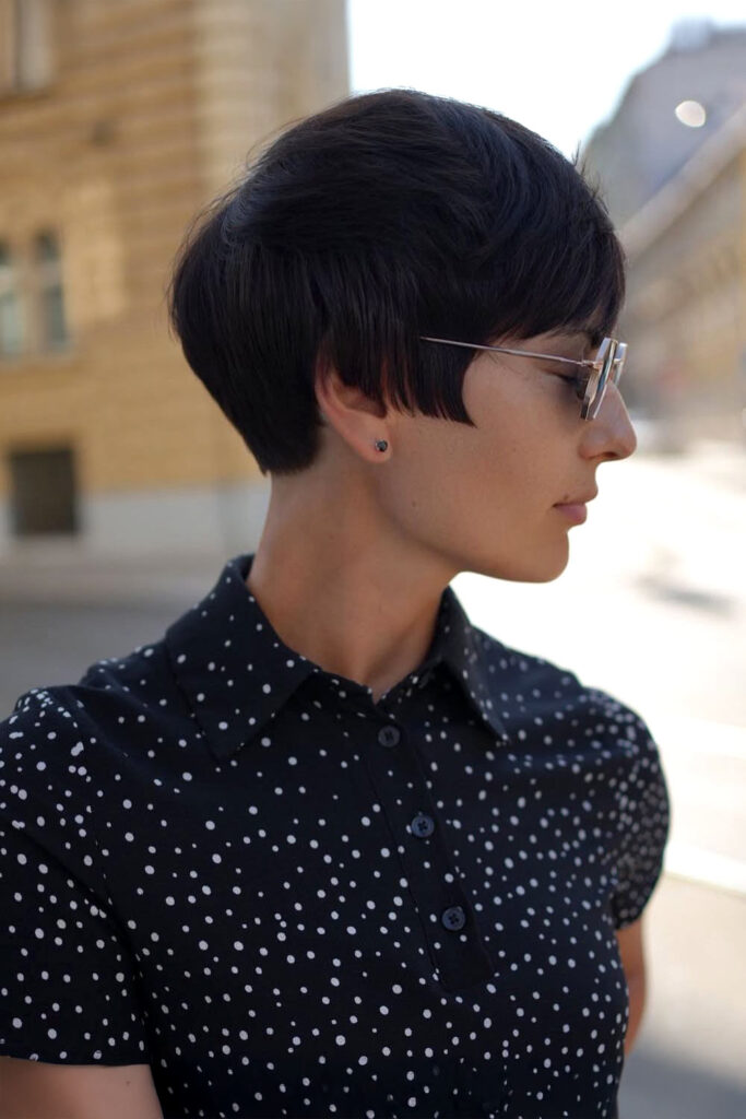 Layered, Edgy Short Cut