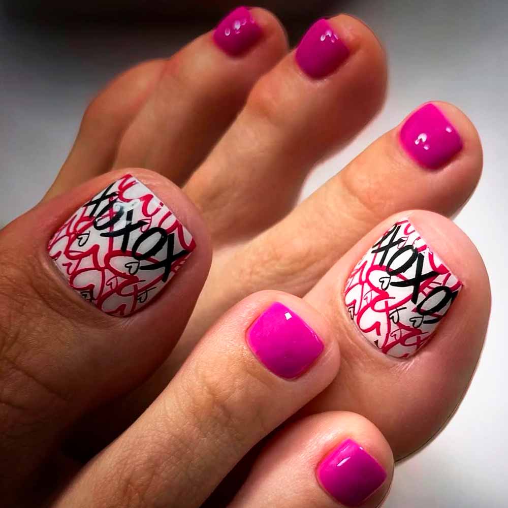 Toe Nail Design With Lettering #toenail #toenails #pedicure #toenaildesigns #pedicuredesigns