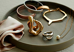 Jewelry & Accessories Brands
