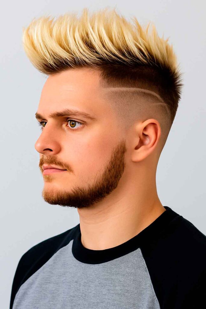 Two-Toned Faux Hawk #fauxhawk #fauxhawkhaircut #fauxhawkhairstyle