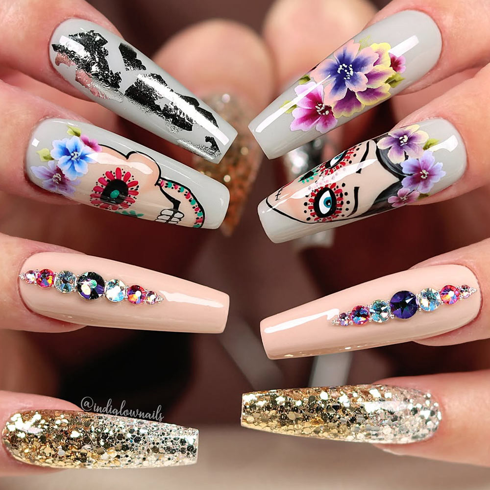 Sugar Skull Nails