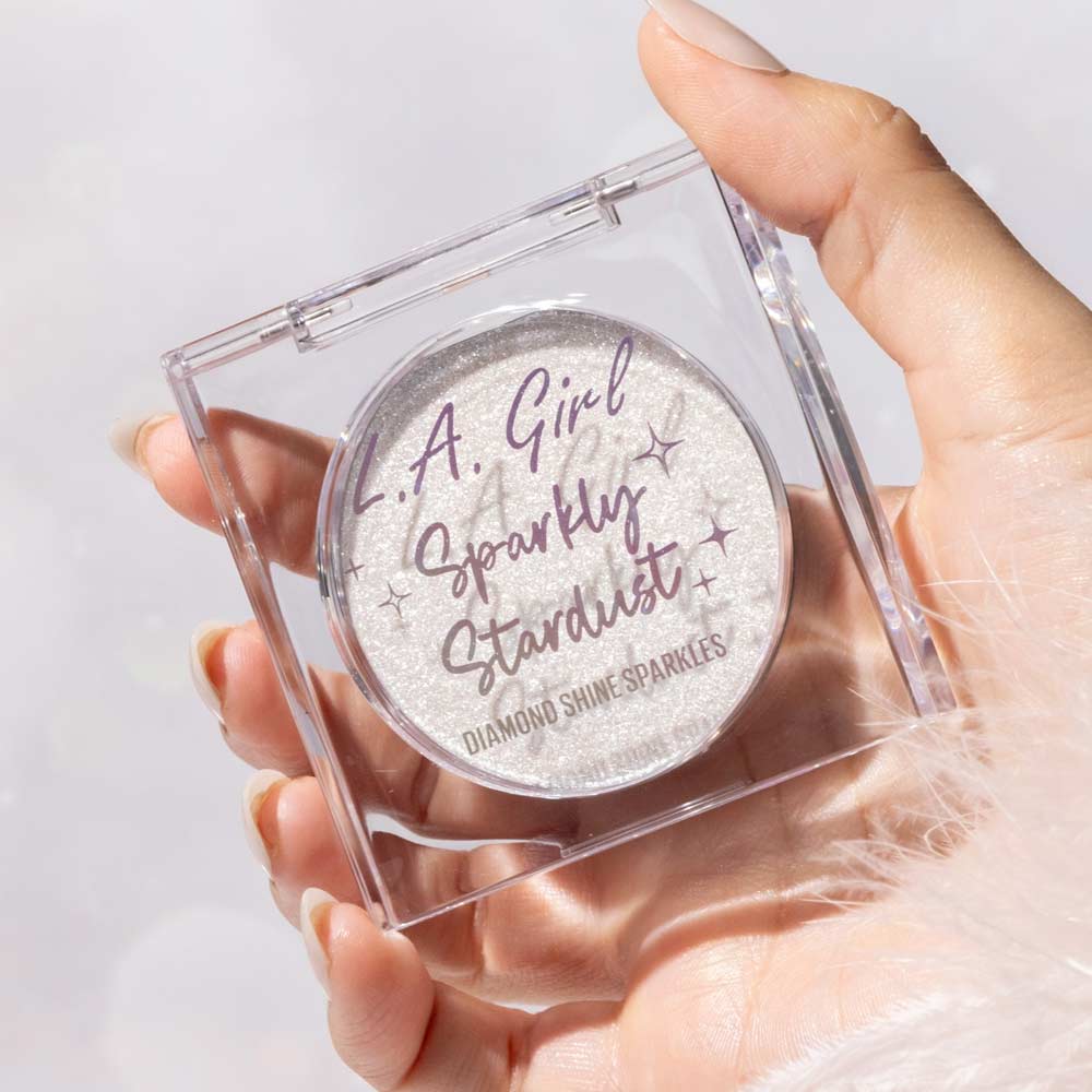 Why shop with L.A. Girl Cosmetics?