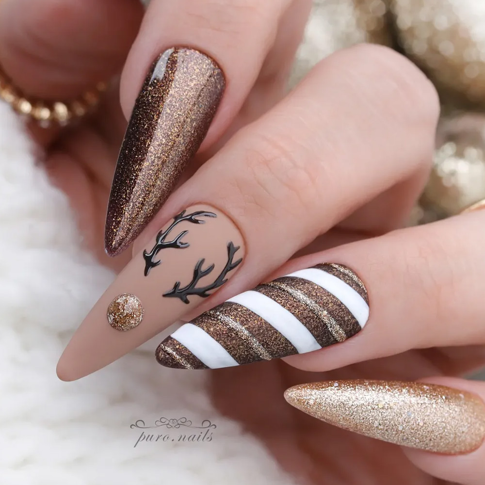Brown & Gold Reindeer Accent Nails