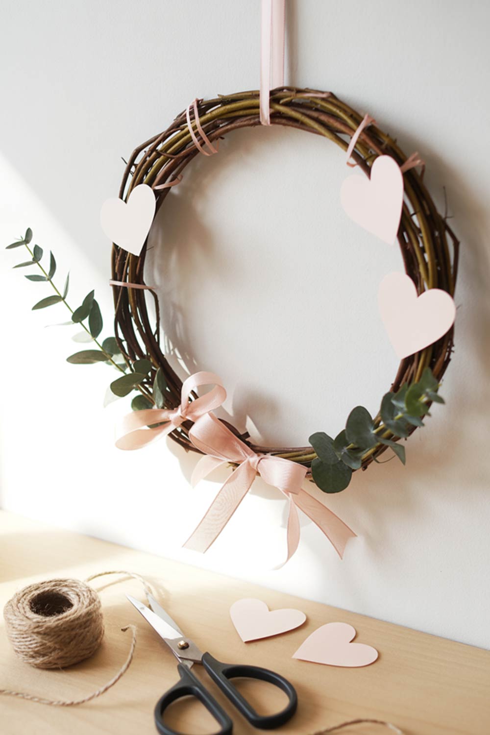 DIY Wreath With Pink Hearts And A Soft Ribbon Bow